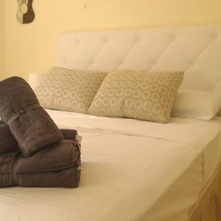 Jardines De Banus Apartments มาร์เบยา ภายนอก รูปภาพ