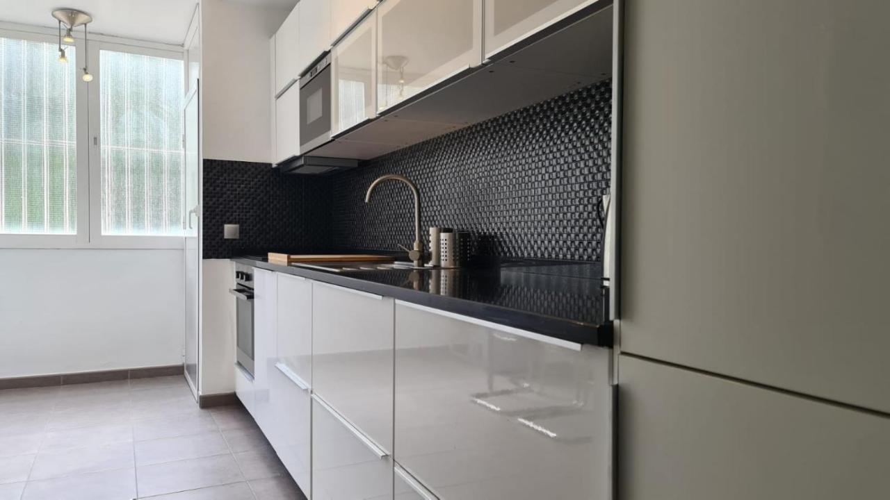 Jardines De Banus Apartments มาร์เบยา ภายนอก รูปภาพ
