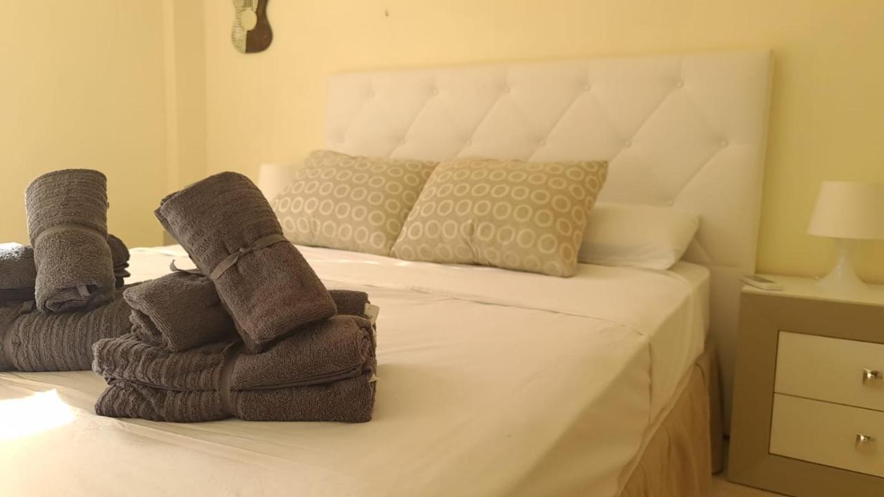 Jardines De Banus Apartments มาร์เบยา ภายนอก รูปภาพ