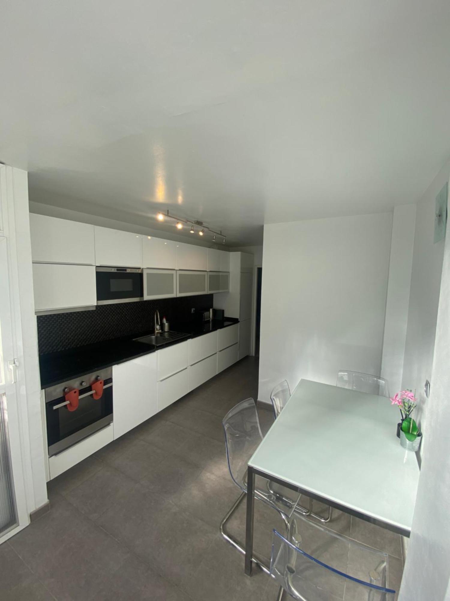 Jardines De Banus Apartments มาร์เบยา ภายนอก รูปภาพ